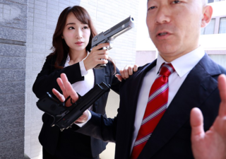 Kurea Hasumi điều tra sếp của chồng